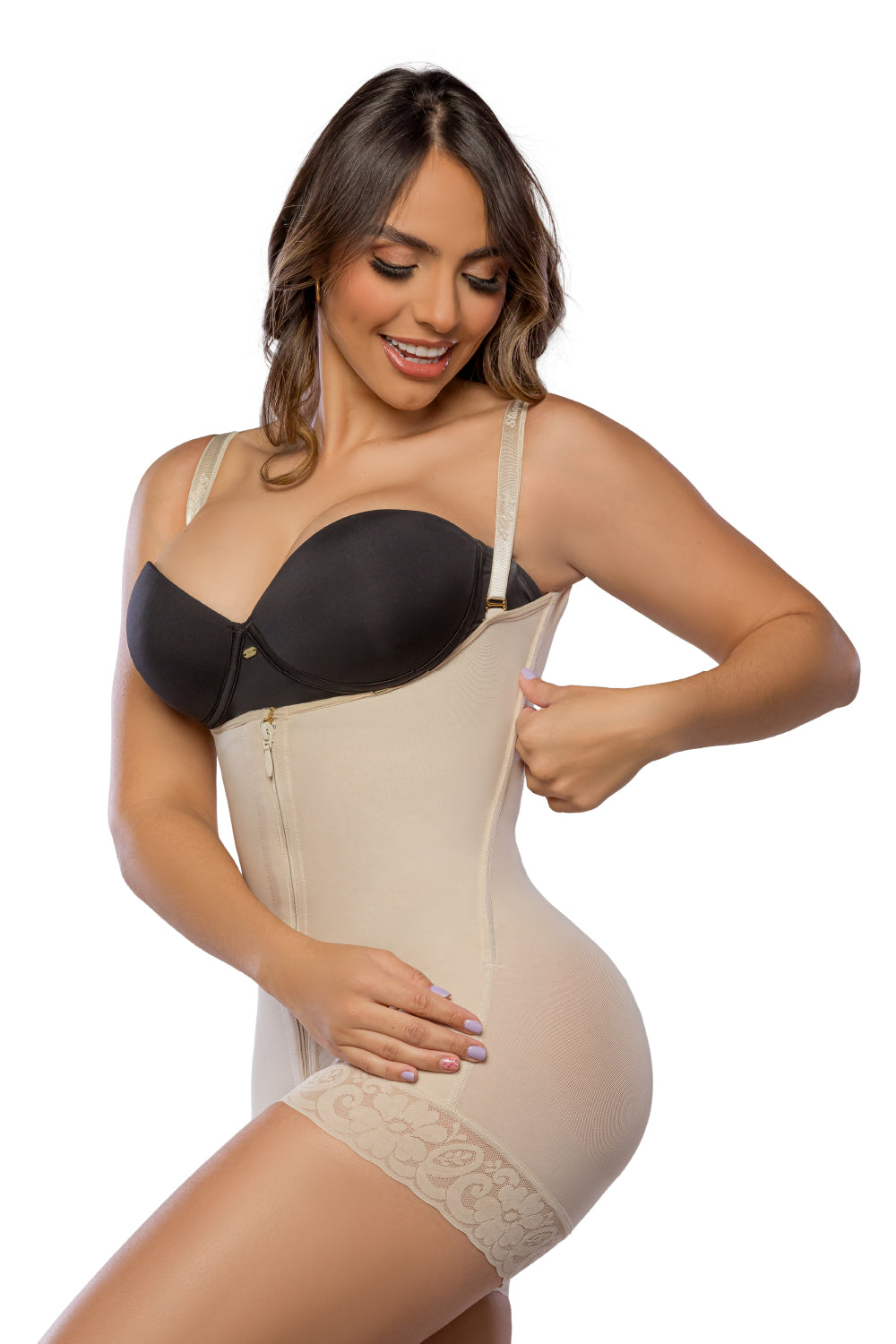 Ultra-invisible Girdle SMI7086 LA PROVOCATIVA – High compression, natural enhancement and removable bra.