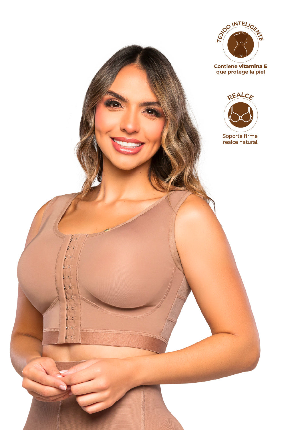 '- Brasier postquirúrgico SMI03035 con broches múltiples
- Vista trasera de bra moldeador con cobertura alta
- Diseño sin costuras con soporte completo para busto y espalda