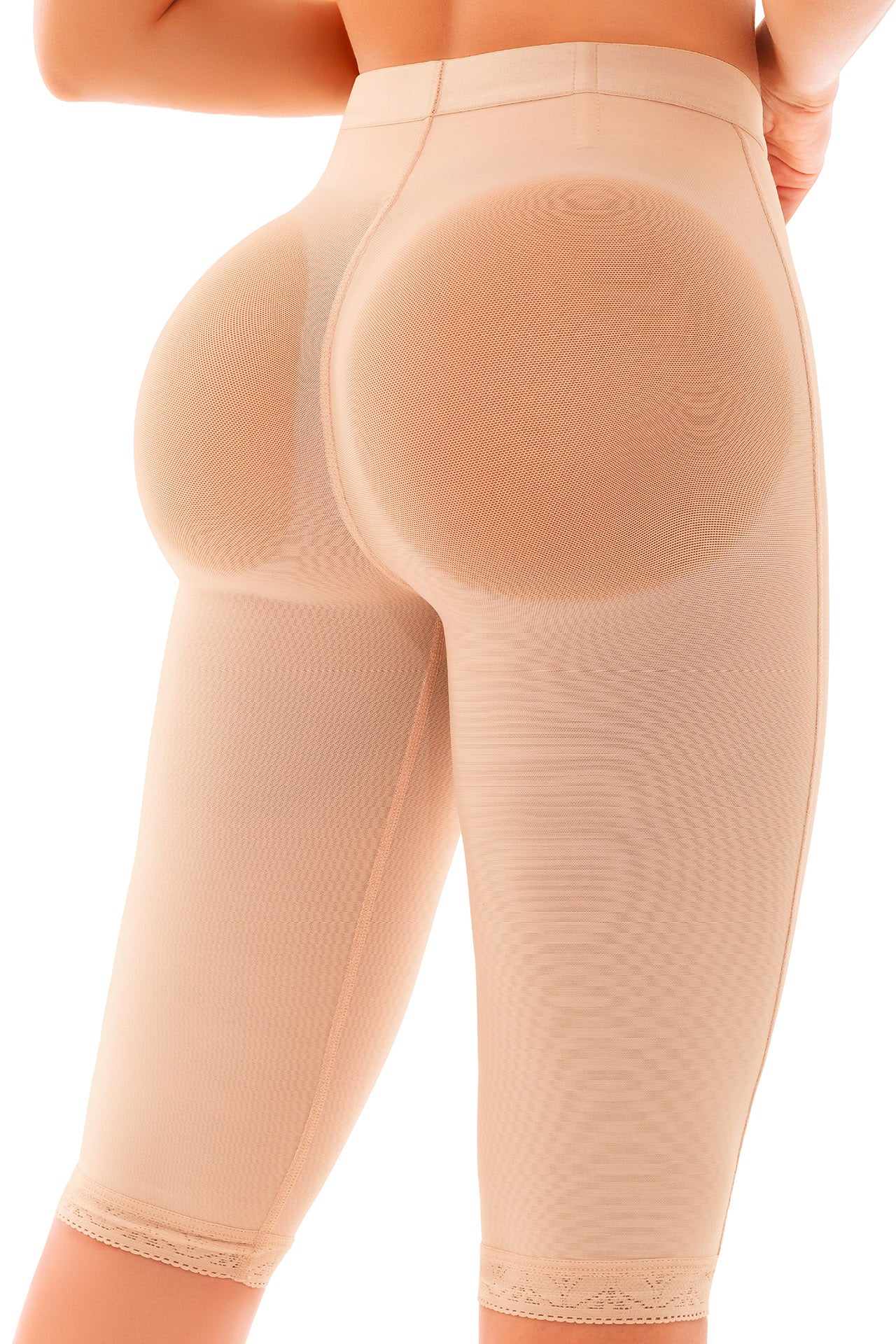 - Panty largo SMI04002 lifting extra natural
- Vista trasera panty invisible glúteos definidos
- Detalle panty largo encaje siliconado muslos
